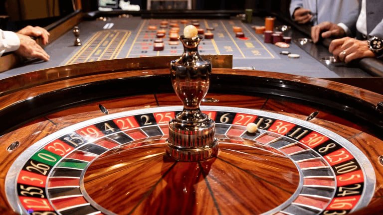 Live Baccarat ကာစီနို ဂိမ်း — Marhar77 တွင် Professional Dealer နှင့် Real-Time ကစားနိုင်